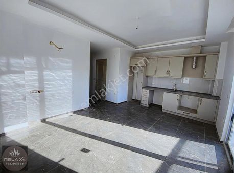 Mahmutlar'da Denize 850 Metre Aktiviteli 1+1 Satılık Daire!