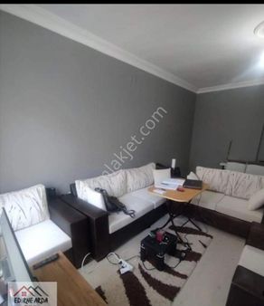 Arda Emlak Ofisisi’nde Ayşekadın Balta Otel Yakını Eşyalı Ters Dubleks Daire