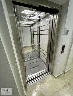 Ümraniye İstiklal Mah. Kiralık 2+1 Ara Kat Daire 35.000 Tl