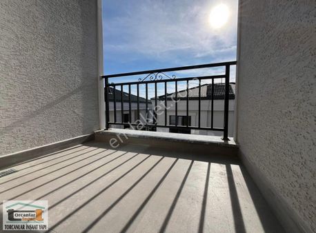 Büyükçekmece Celaliye`de Sıfır Site İçerisinde 3+1 Satılık Daire