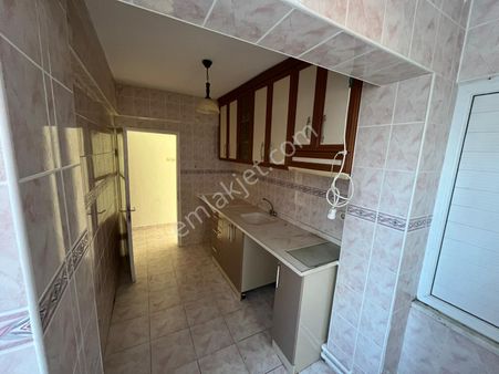 Akçay Köşemden Denize 500 M Ön Cephe Ara Kat 2+1 Kiralık Daire