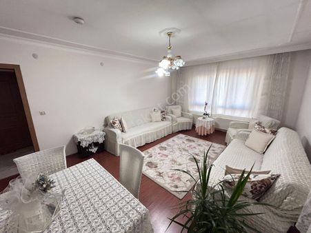 Güneşevlerde Ön Cephe Çift Girişli 6+1 Teraslı Dublex