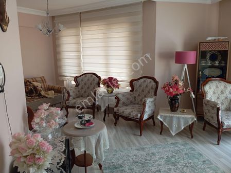 Saygınkentte 3+1 Bakımlı Eşyalı Satılık Daire