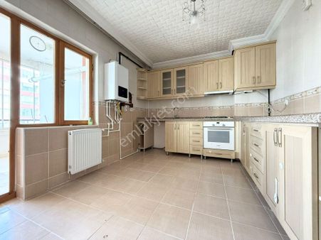 Turan'dan Telefererik Son Durakta 135 M2 3+1 Site Dairesi