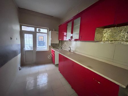 Lider Emlak'tan Keçiören Kalaba Mah. 3+1 Satılık Daire