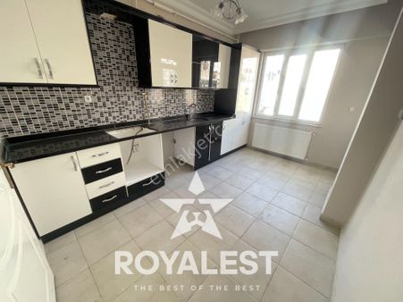 Royalest'ten Taşınmaya Hazır Ara Kat Önü Açık Uygun 2+1