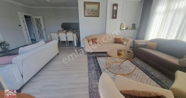 Kültür Mah. Çaldıran Sk. 3+1 Yapılı Geniş Aydınlık Asansörlü Satılık Konut