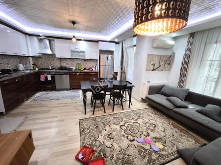 Kocatepe Adapark Karşısı Sel Sok 2+1 70 M²asansörlü Arakat Daire