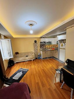 Esentepe Tramvay Metro Yakın 2+1 Satılık Daire 1 Katta