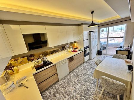 İstasyon Cd. Yanı Yeni Binada 3+1 Asansörlü Ultra Lüks Ön Cephe