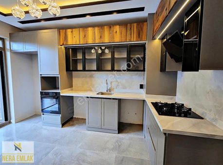 Etlik' Te Yerden Isıtma Katta G.odası E.banyolu Sıfır 2+1 ! !