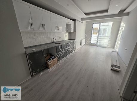 Mefe Yapı'dan Havuzlu Sitede Fırsat Satılık 1+1 Daire