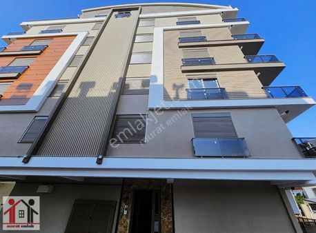 Köşebinada Denize Yakın Katda Çok Geniş 1+1 Kaliteli Lüx