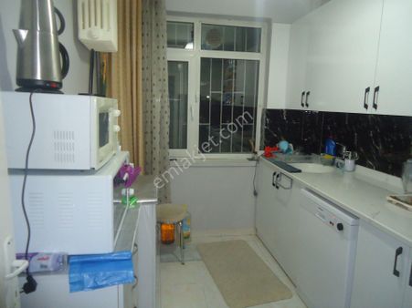 Aydınlıkevlerde Salonu Bağımsız Satılık Daire Gizem Emlaktan