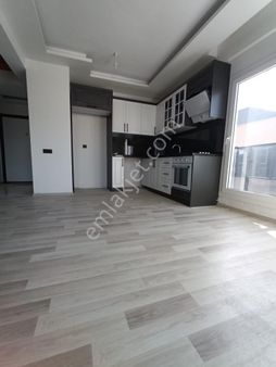 Akdeniz Mahallesi Kiralık 2+1 Dubleks Daire