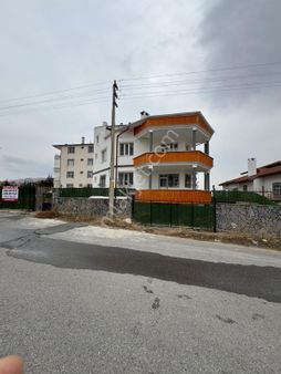 Güneş Emlaktan Satılık Sıfır Lüks Dubleks Villa