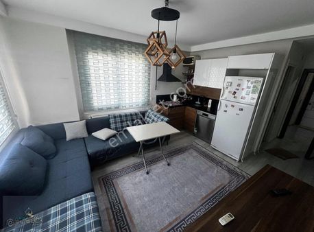 Bulvar Üzeri İskanlı Hasarsız 1+1 Full Eşyalı