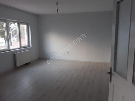 Toki Diş Hastanesi Yakınında 2+1 Kiralık Daire