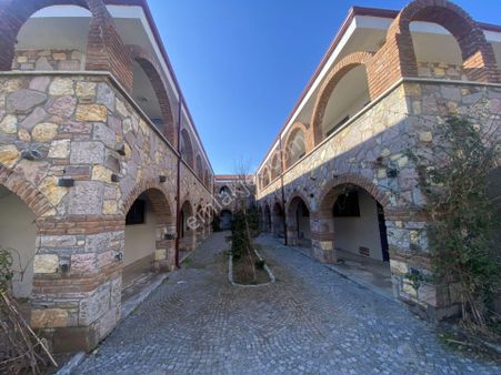 Balıkesir Ayvalık Küçükköy De Satılık Daireler.