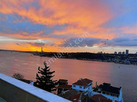 Panoramik Boğaz Manzaralı Ferah 3+1 Kiralık Yol Yalı Dairesi