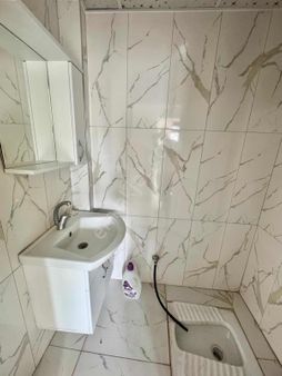 Aktoprakta 2+1 Ayrı Mutfak Yüksek Giriş Kiralık Daire