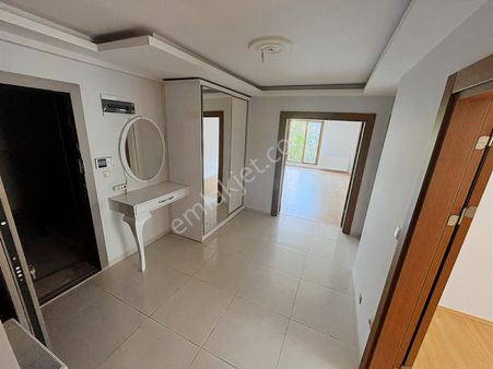 Akçay Köşemde Tek Yetkili 2+1 Doğlagaz Asansörlü Satılık Daire