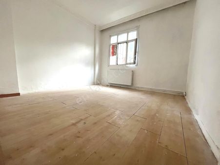 Kiralık Daire Pendik Esenyalı Mahallesi