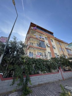 A K Mutludan Yeşilyurtta Boyalı Bakımlı 2+1 Katta Daire