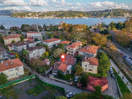 Boğaz Hattında Prestijli 9+1 Villa Sahile 250 M, Geniş Bahçeli