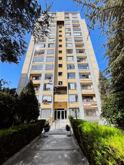 Eryaman 5 Aktürk Cadde Üstü Metro Yakın 2+1 90 M2 Satılık Daire