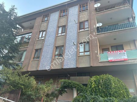 Dikmen Huzur Mah. Cadde Üstü 145m2 4+1 Satılık Daire