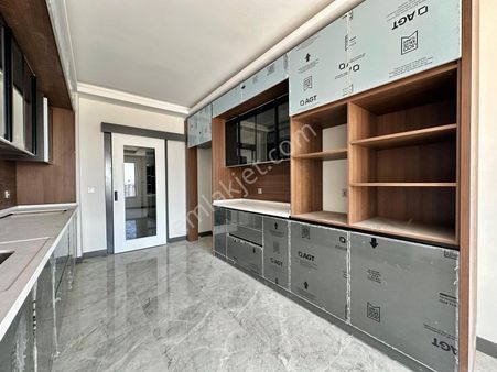 Redstone Castle Yenimahalle Yeni Batı Göksu Satılık 4+1 Daire