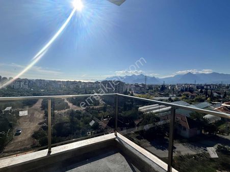 Göçerler'de Satılık Lüks 3+1 Ebeveyn Banyolu Havuzlu