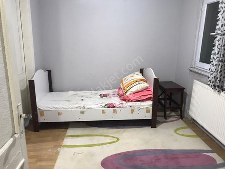 İstanbul Cerrahpaşa'da Hastane Karşısı Satılık 3+1