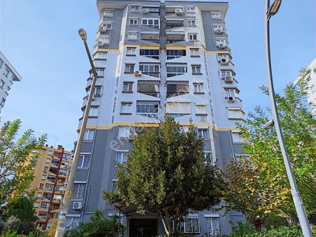 Buket Emlaktan Kiralık 3+1 Daire Ara Kat Doğalgazlı Asansörlü