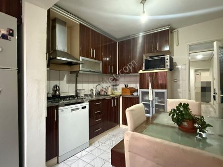 Binyapı'dan Kıbrıs Şehitler Diş Hast. Mevkii 2+1 Satılık Daire !