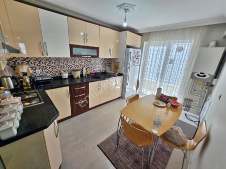 Ahielvan Cd. Yanı 4+1 Asansörlü Ön Cephe Dubleks