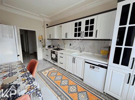 Yıldırım Beyazıt Mahallesinde Geniş Yapılı 3+1 Satılık Daire