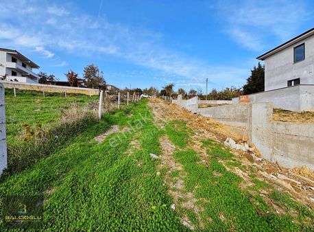 Balcıoğlundan Satılık Doğa İçnde 980m2 Villa Bölgesi Geniş Arazi