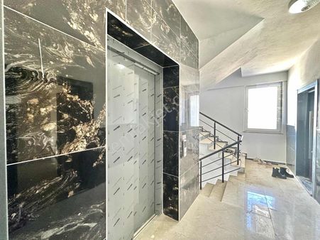 Cadde Üzeri Konum Efsane 2+1 Geniş Manzaralı Sıfır Daireler