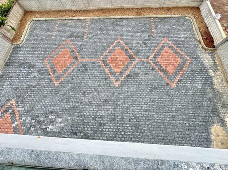 Acill Ayanoğlu'nda_2+1 Sıfır Katta Tramvayın Dibi Satılık Daire