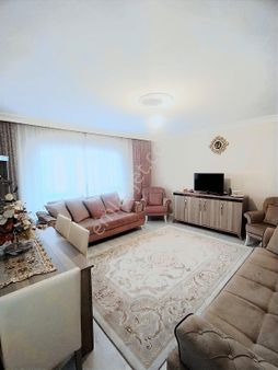 Karapürçek Cadde Üzeri 1.kat Ful Yapılı Montalamalı 3+1 Daire