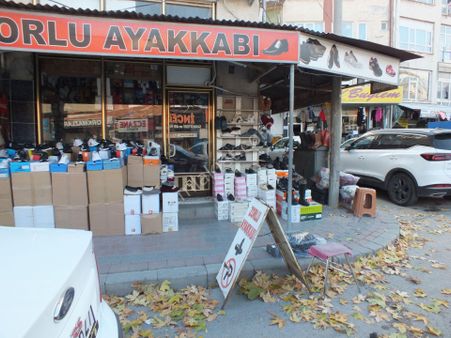 Karaman Merkez Karademir Emlak'tan Tahsin Ünal Mahallesi Tıp Merkezi Yanı Satılık Dükkan