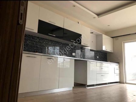 Sürer Emlak`tan Satılık 4,5+1 Dairemiz 14 Cü Katta Olup 260 M2
