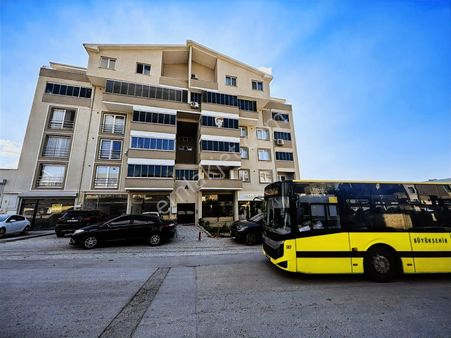 Kurtuluş Mah. Merkezi Lokasyonda Geniş 3+1 Cam Balkonlu Daire