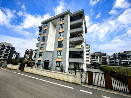 Nilüfer Balkanda Bulvar Manzaralı Köşetip Cephe Harika Konum3+1