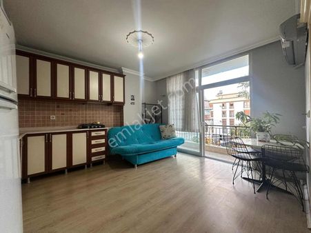 Satılık Katta 1+1 Araç Takasına Uygun Krediye Açıktır