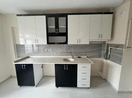 Ekin Group'tan Pazar Pazarı Yanında Kiralık 3+1 Daire