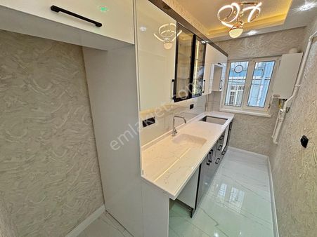 3+1 Merkezi Konumda Yüksek Giriş Full Lüks Yapılı Ön Cephe Daire