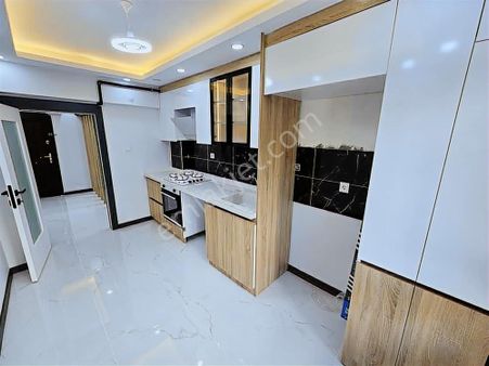 Etiler'de Ebeveyn Banyolu 3+1 Ful Yapılı Ön Cephe Daire